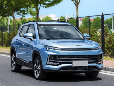 Автомобиль Jac Js4