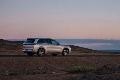 Новый автомобиль Li auto L8