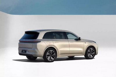 Новый автомобиль Li auto L8