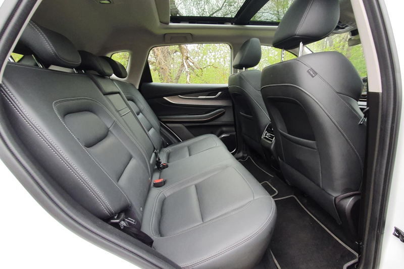 Новый автомобиль Exeed Lx — 17