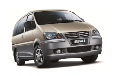 Автомобиль Dongfeng M3