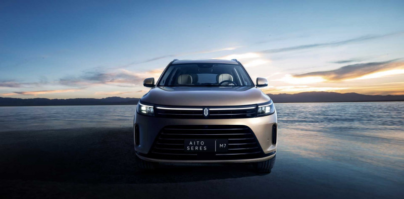 Новый автомобиль Aito M7 — 6