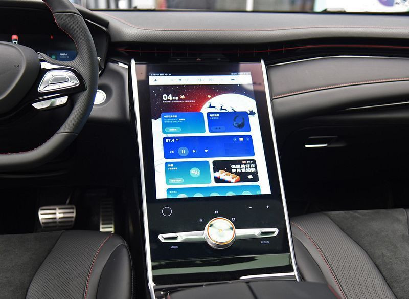 Автомобиль Roewe Marvel r — 14