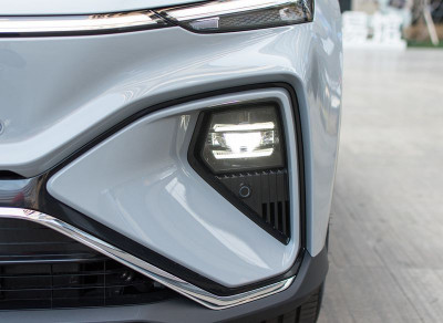 Автомобиль Roewe Marvel r