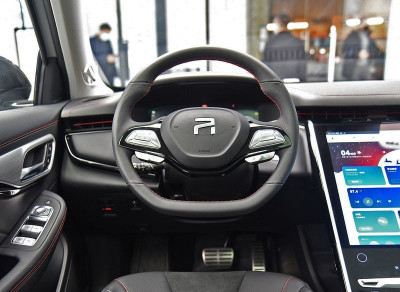 Автомобиль Roewe Marvel r