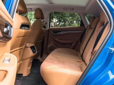 Автомобиль Roewe Marvel x