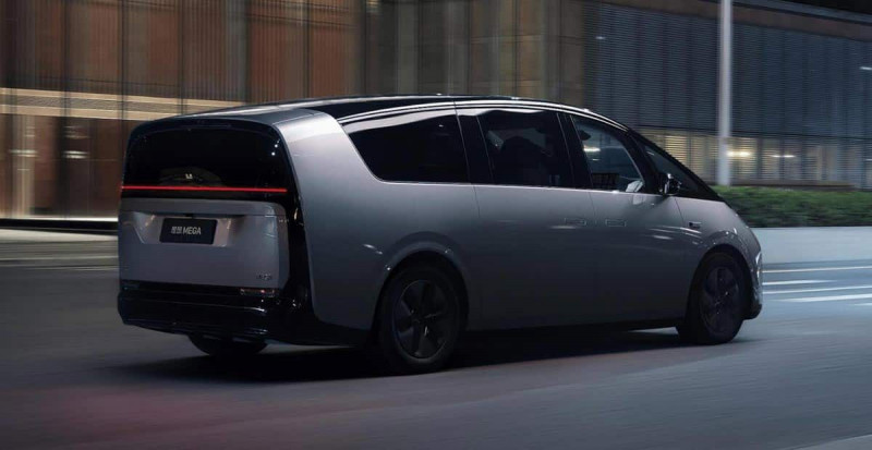 Новый автомобиль Li auto Mega — 3