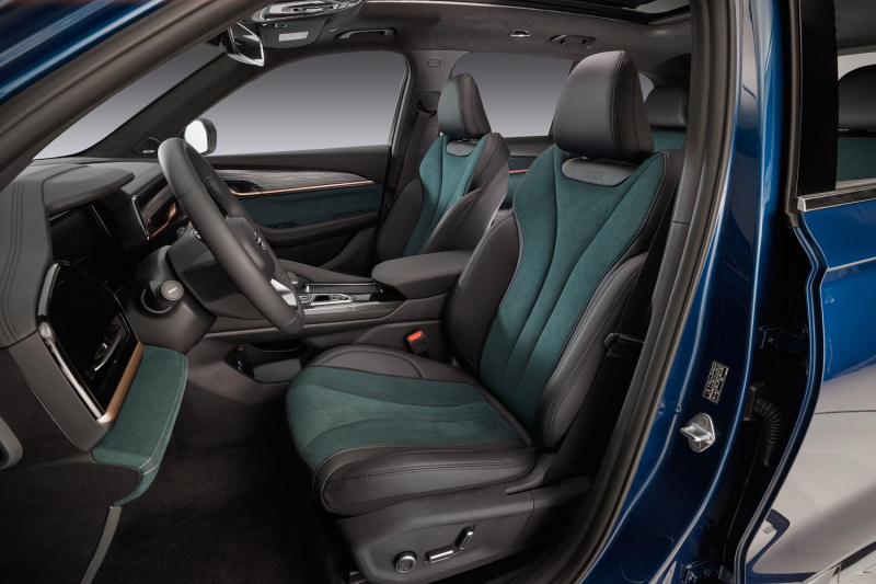 Новый автомобиль Geely Monjaro — 14