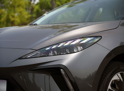 Автомобиль Mg Mulan