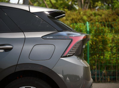 Автомобиль Mg Mulan