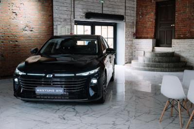 Новый автомобиль Faw New b70