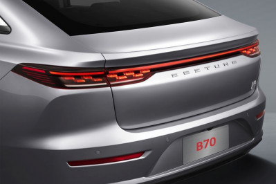 Новый автомобиль Faw New b70