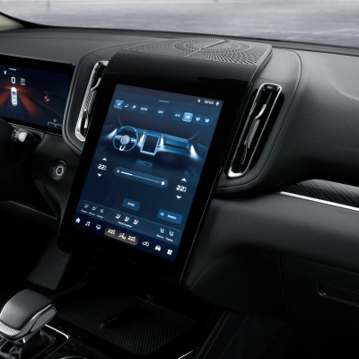 Новый автомобиль Hongqi New hs3