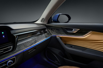 Новый автомобиль Hongqi New hs5