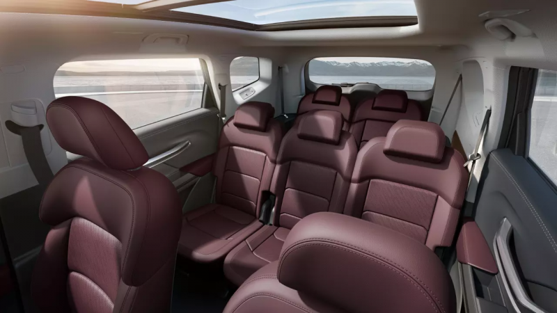 Автомобиль Geely Okavango — 11