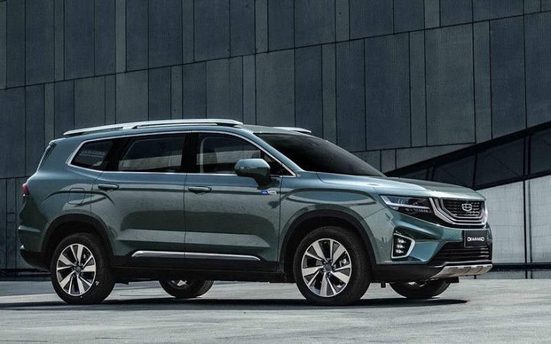 Автомобиль Geely Okavango — 4