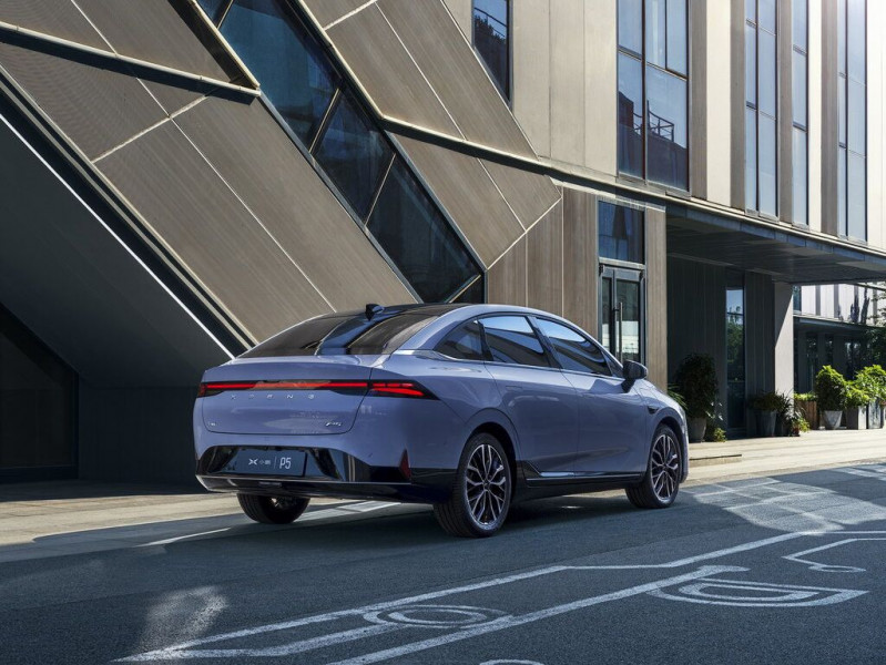 Новый автомобиль Xpeng P5 — 14