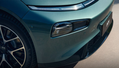 Новый автомобиль Xpeng P7i