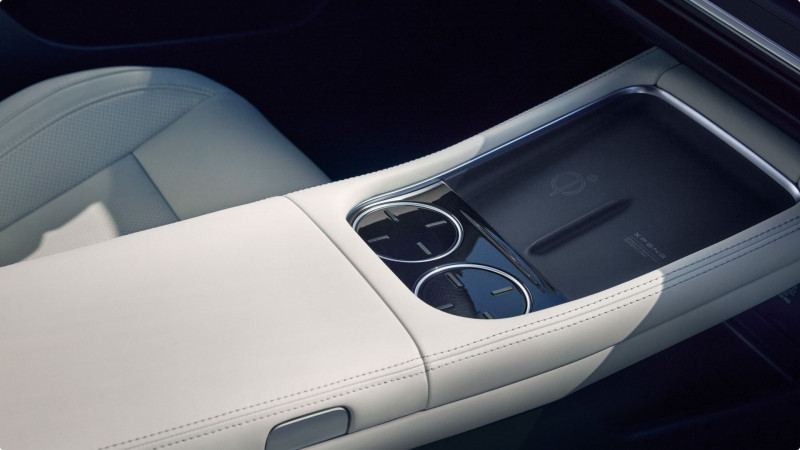 Новый автомобиль Xpeng P7i — 10