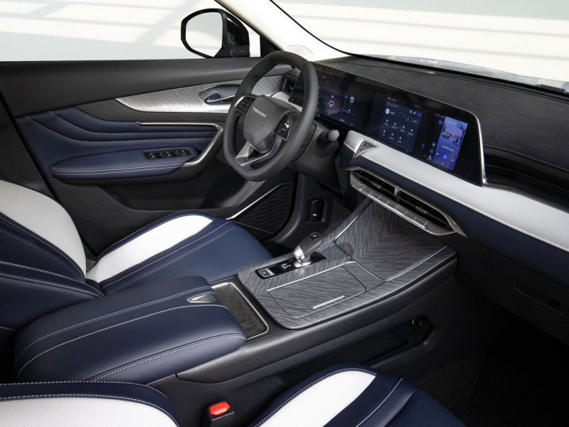 Новый автомобиль Venucia Qichen big v — 17