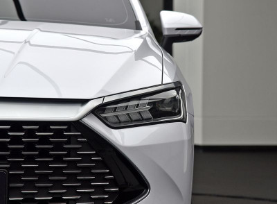 Новый автомобиль Byd Qin plus dm