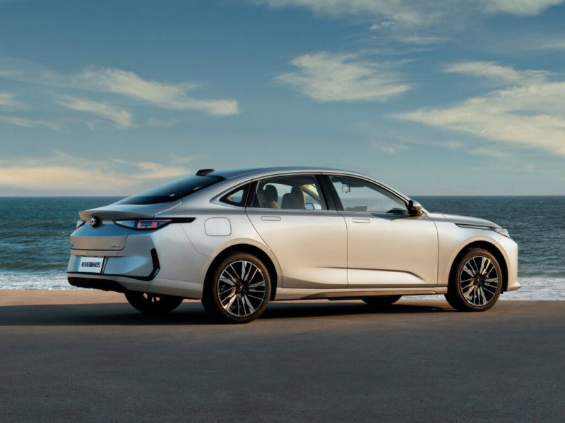 Новый автомобиль Qiyuan A05 — 16