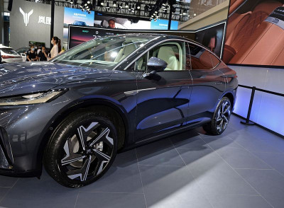 Новый автомобиль Rising auto (feifan) R7