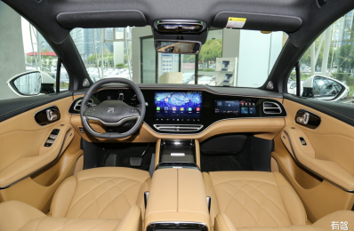 Новый автомобиль Rising auto (feifan) R7