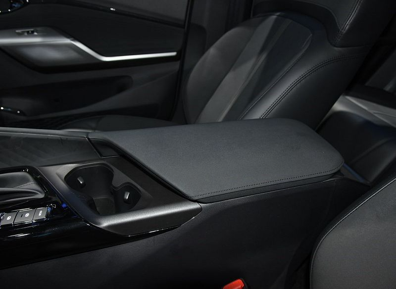 Новый автомобиль Baojun Rc-5w — 10