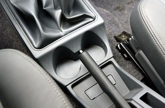 Автомобиль Dongfeng Rich — 16