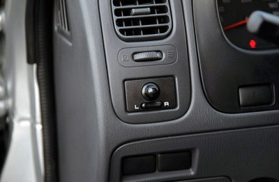 Автомобиль Dongfeng Rich