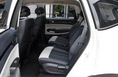 Новый автомобиль Baojun Rm-5