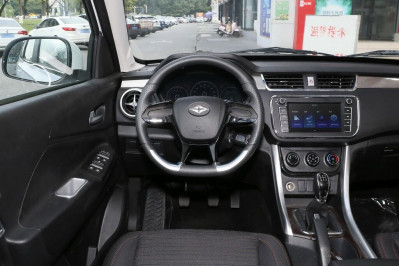 Автомобиль Baic group Ruixiang x3