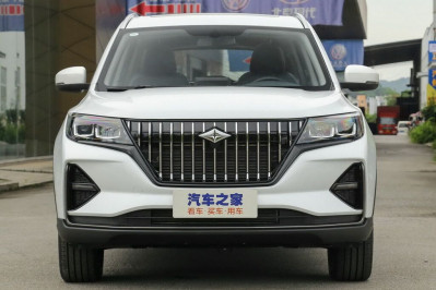 Автомобиль Baic group Ruixiang x5