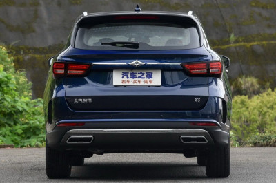 Автомобиль Baic group Ruixiang x5