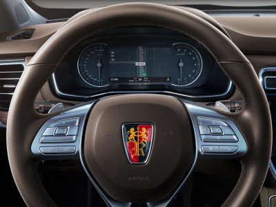 Автомобиль Roewe Rx 8 v series