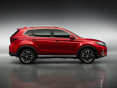 Автомобиль Roewe Rx5