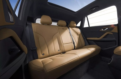 Автомобиль Roewe Rx5 emax