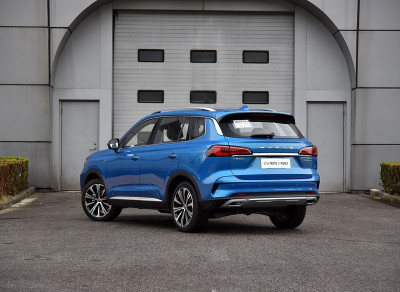 Автомобиль Roewe Rx5 emax new