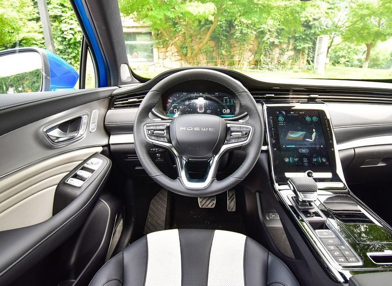 Автомобиль Roewe Rx5 max — 9