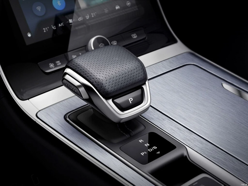 Новый автомобиль Roewe Rx5 plus — 23