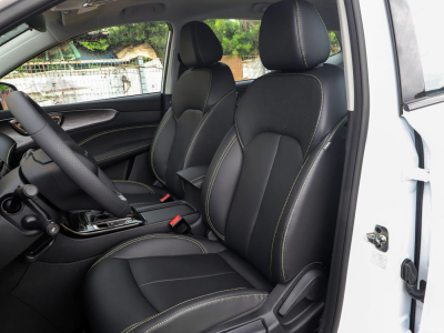 Новый автомобиль Roewe Rx5 plus