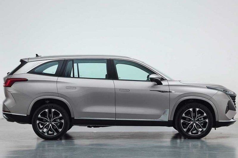 Новый автомобиль Roewe Rx9 — 4