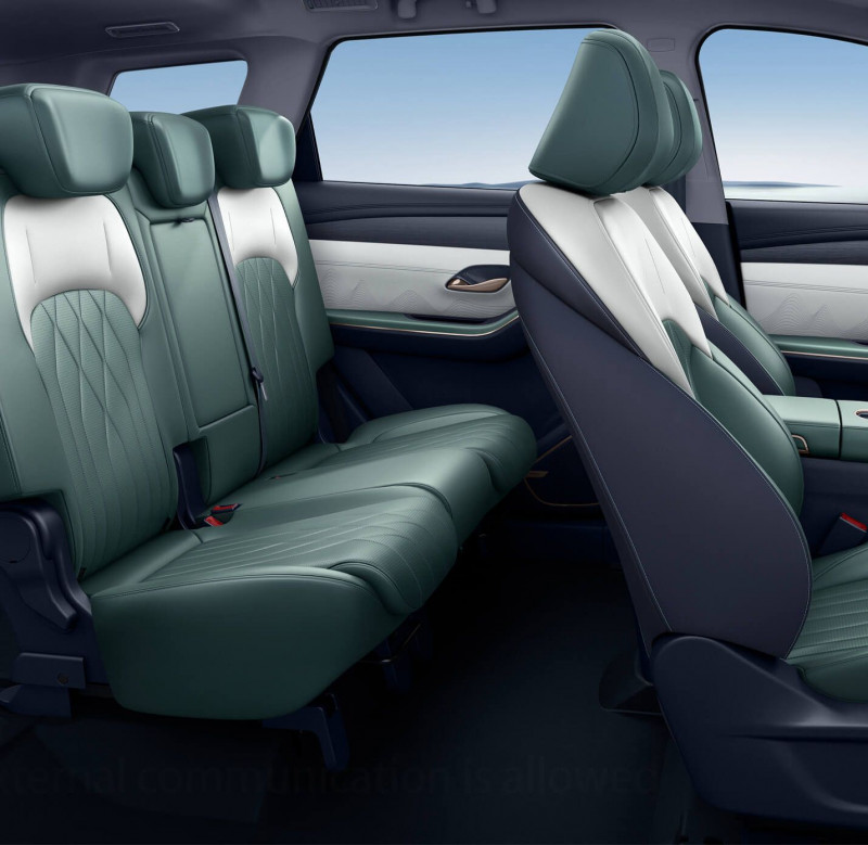 Новый автомобиль Soueast S09 — 12