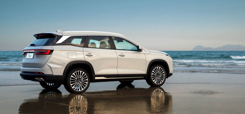 Новый автомобиль Soueast S09 — 9