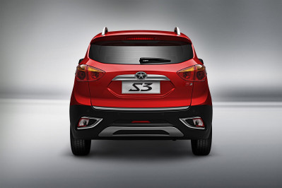 Автомобиль Jac S3