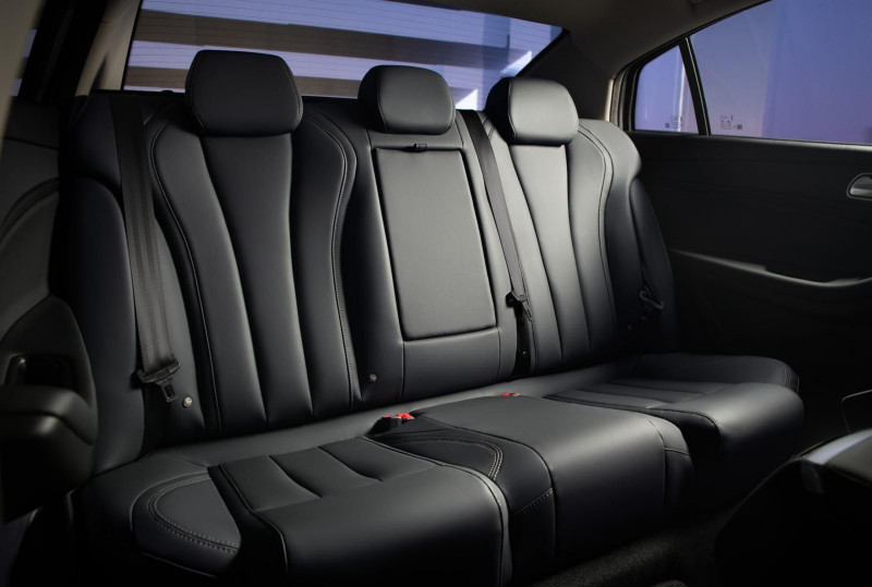 Новый автомобиль Omoda S5 — 4