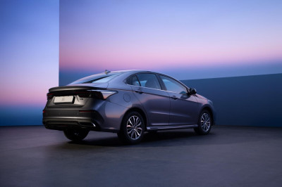 Новый автомобиль Omoda S5