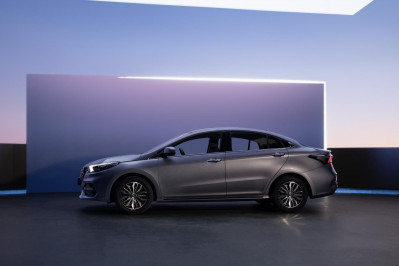 Новый автомобиль Omoda S5