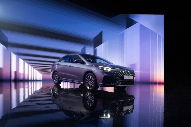 Новый автомобиль Omoda S5 — 7